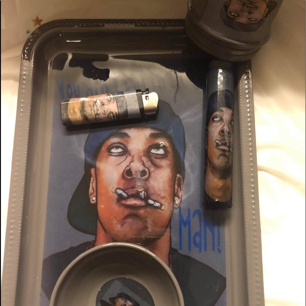 Rolling Tray set.